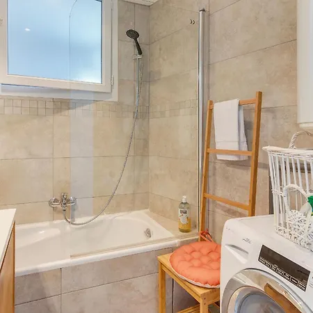 公寓 Le Pairoliere Ap4461 By Riviera Homes *